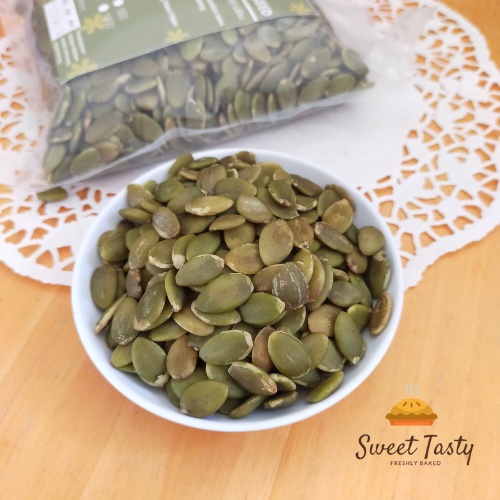 

Kuaci hijau Pumpkin seeds/ Biji Labu MENTAH
