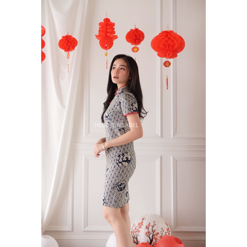 Seo-Yoon Batik Cheongsam Chinese New Year - Pakaian Wanita