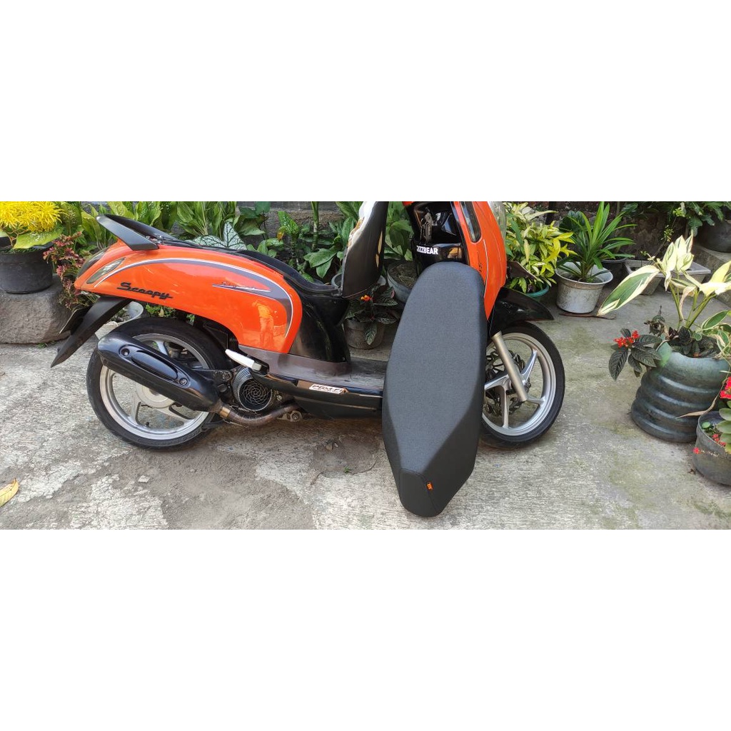 Jok scoopy fi roadrace-jok scoopy karbu roadrace modifikasi