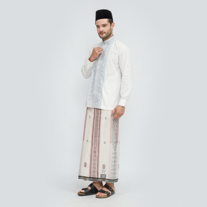 Sarung BHS Classic Silver Motif JGB Putih Merah