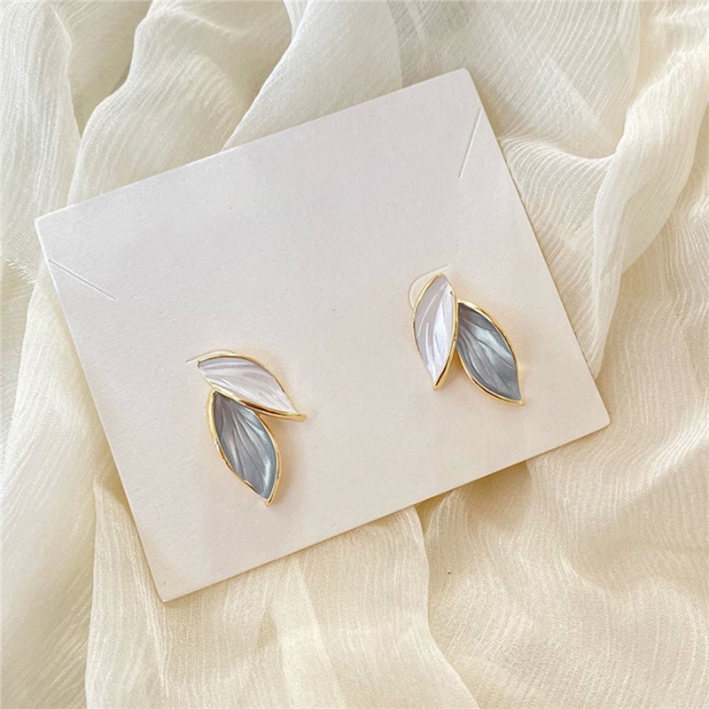 Anting Tusuk Tetes Minyak Sederhana Untuk Wanita Daun Emas Earring Fashion Aksesoris Perhiasan