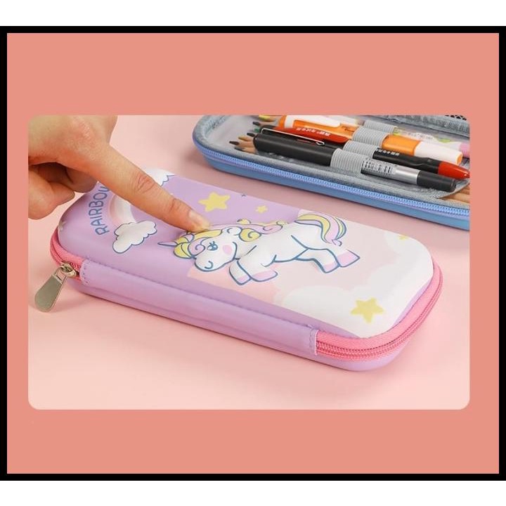

Kotak Pensil Karakter 3D Timbul Lucu Unik Tempat Pensil Unicorn Cs012
