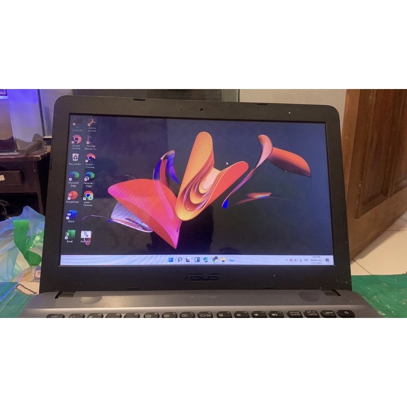laptop Asus X441M