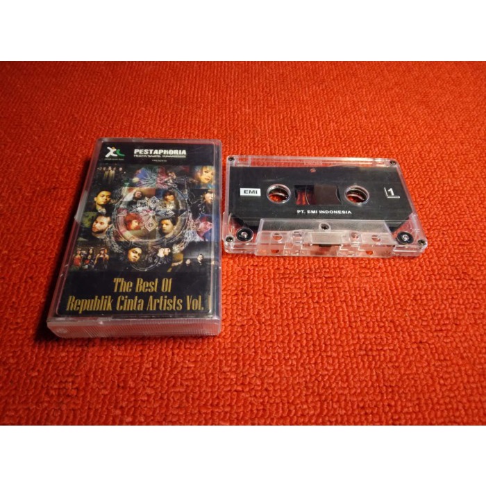The Best of Republik Cinta Artists Vol 1 (kaset pita)