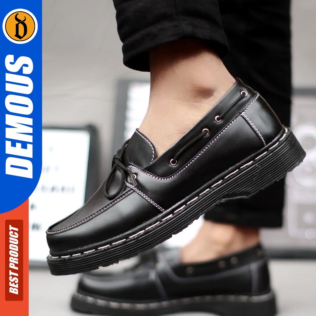 DEMOUS Malms - Sepatu Loafers Docmart Formal Pantofel Kerja Pria Hitam