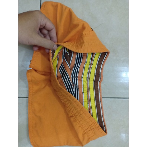 preloved celana pendek billabong
