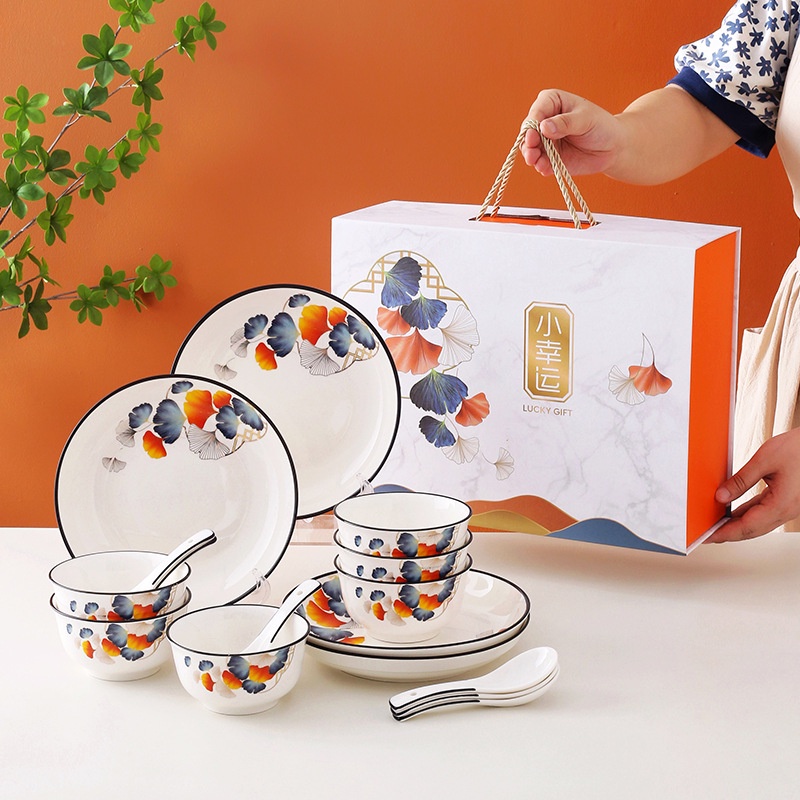 ( GARANSI PECAH )mangkok set + piring keramik tebal cocok buat hamper udah termasuk box Motif Gingko