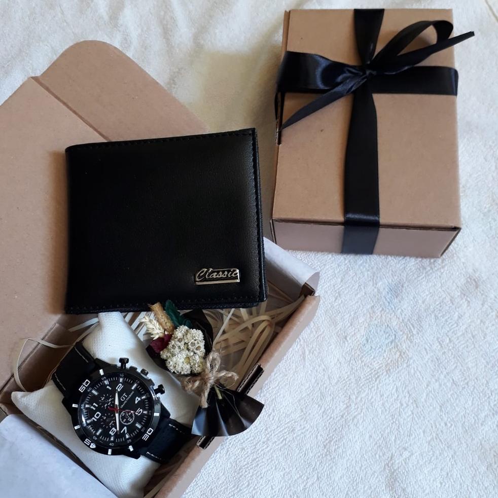 デ Hampers Giftbox Kado cowok ulang tahun , anniversary , wisuda isi dompet jam tangan buket bunga mini ㊔