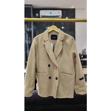 Jaket wool premium