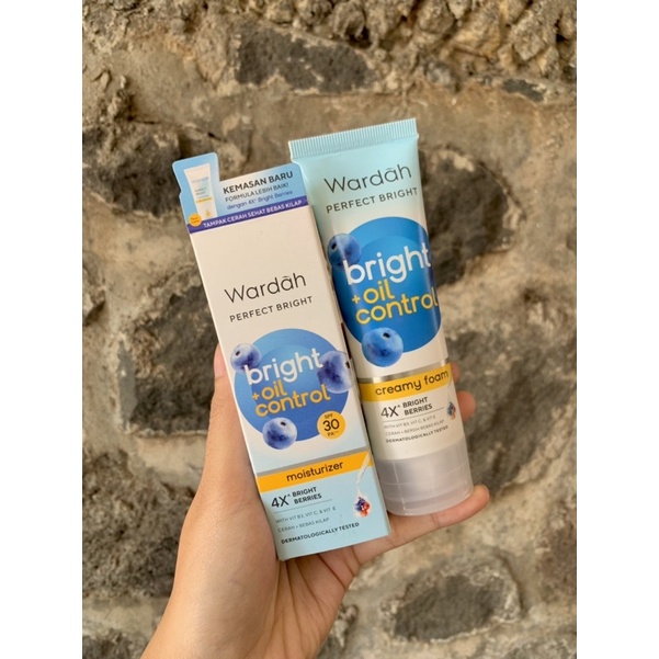 Wardah Perfect Bright Series / Creamy foam / moisturizer / tone up