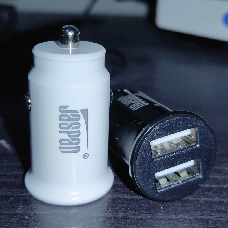 JASPAN JC8 Batok saver Fast Charging adaptor 2port USB untuk charger mobil universal original