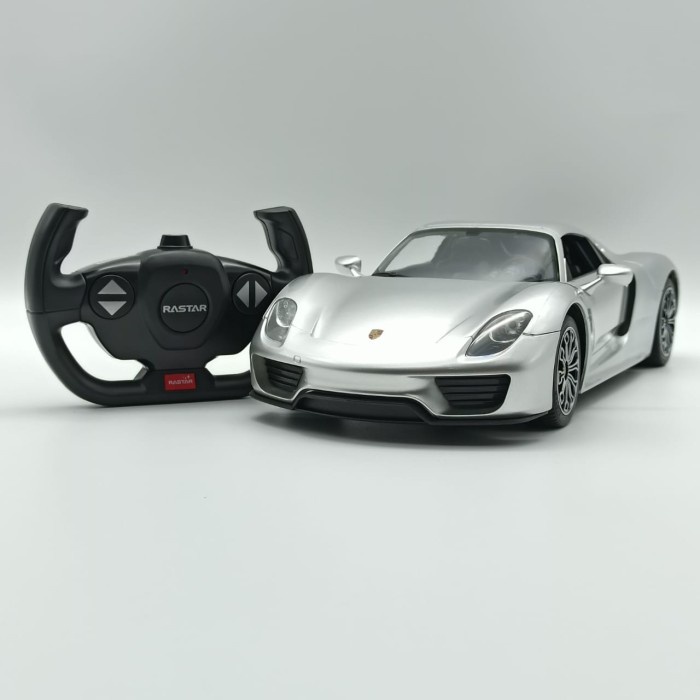 RASTAR RC Porsche 918 Spyder 1/14 Scale Remote Control