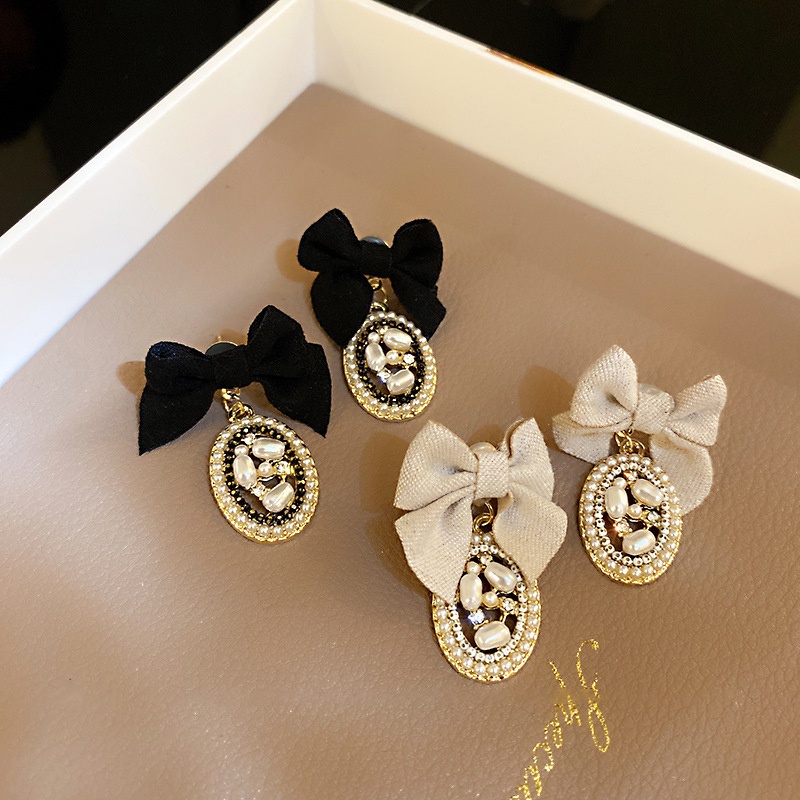 AY(CN) Anting Bow Drop Elegan Anting Tusuk Beige Hitam Mutiara Kristal Earring Untuk Aksesoris Perhiasan Wanita