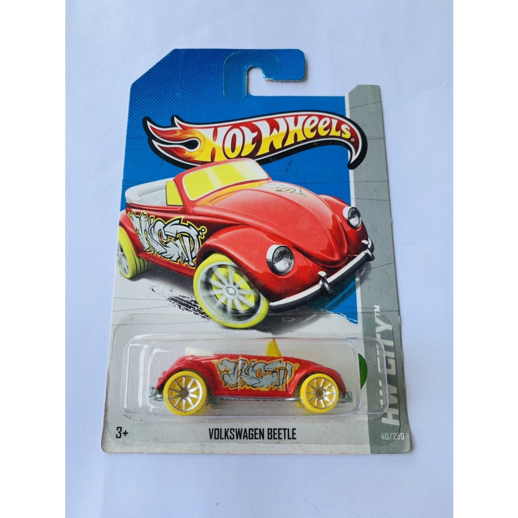 HOTWHEELS HOT WHEELS VOLKSWAGEN BEETLE CONVERTIBLE MERAH HW CITY DIECAST MINIATUR MOBIL MAINAN MOBIL