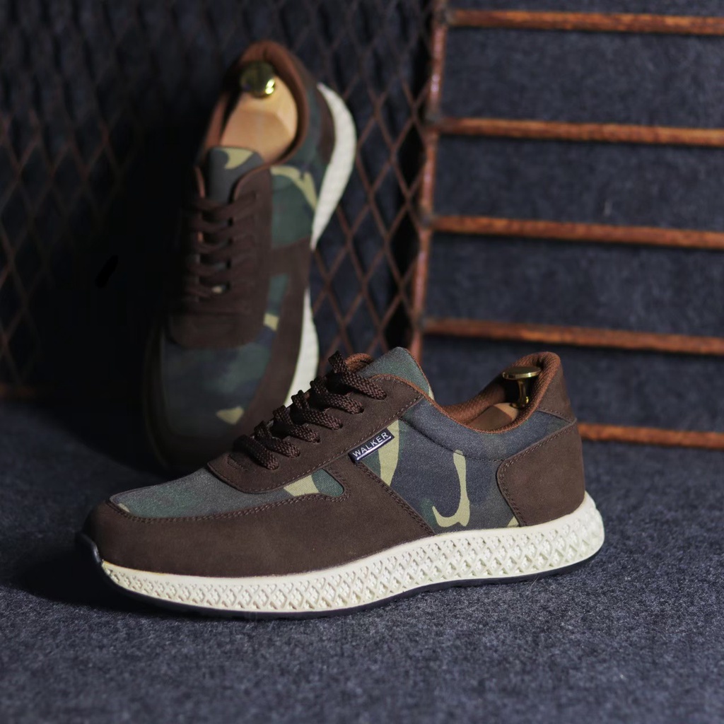 Sepatu sneakers pria sporty sepatu olahraga joging sepatu pria model terbaru sepatu trendy berkualitas original