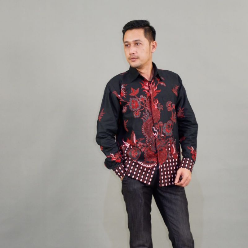 KEMEJA BATIK MOTIF NAGA MERAH