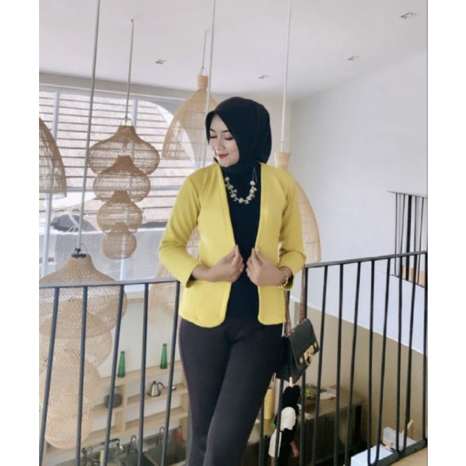 NABILLA BLAZER// BLAZER SCUBA IMPORT PREMIUM.