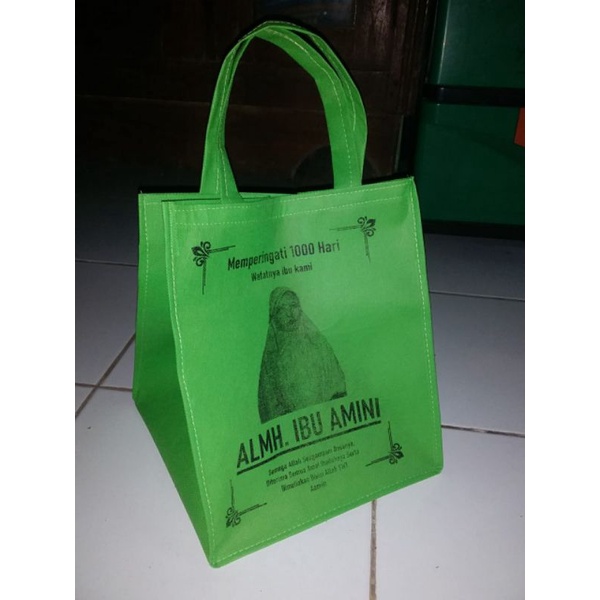 tas berkat/hajatan