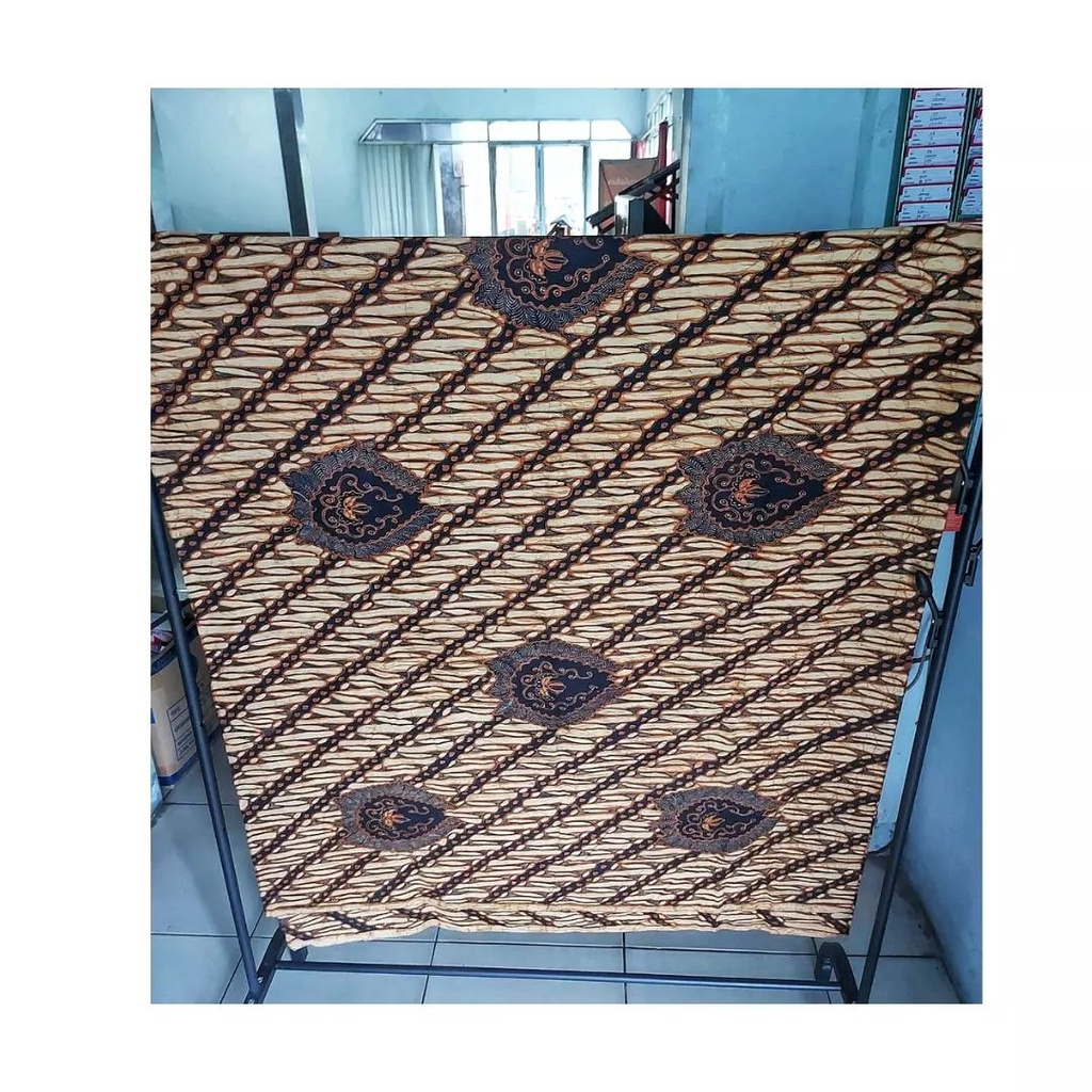 KAIN BATIK TULIS LAWASAN ORIGINAL SOGAN SOLO PUSPANINGRAT 1956