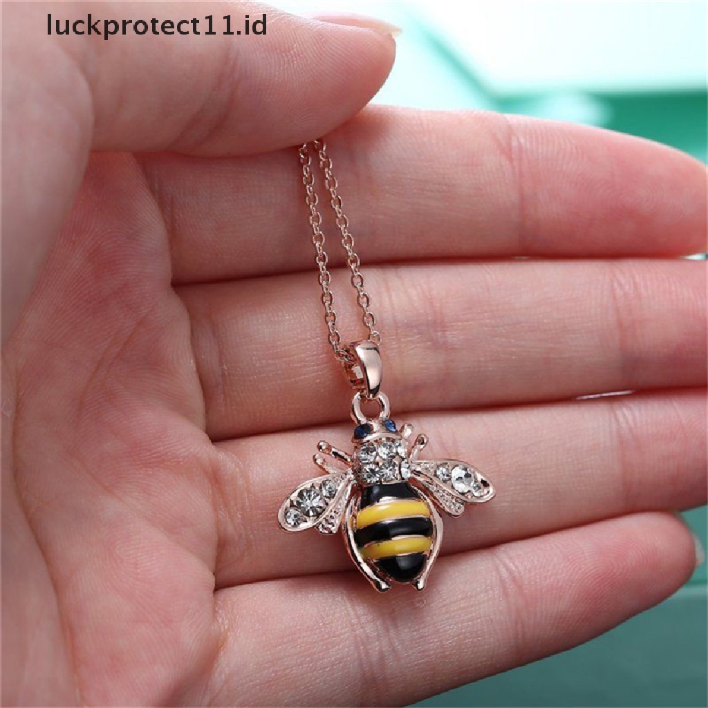 // Fashion Hot///Chic Lucu Wanita Ladies Honey Bumblebee Bee Kristal Liontin Rantai Kalung.