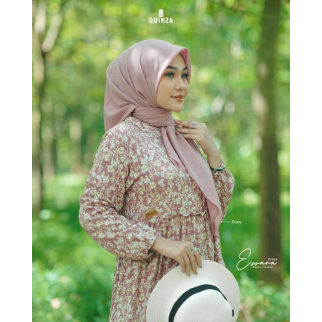 Essara Dress By Quinza