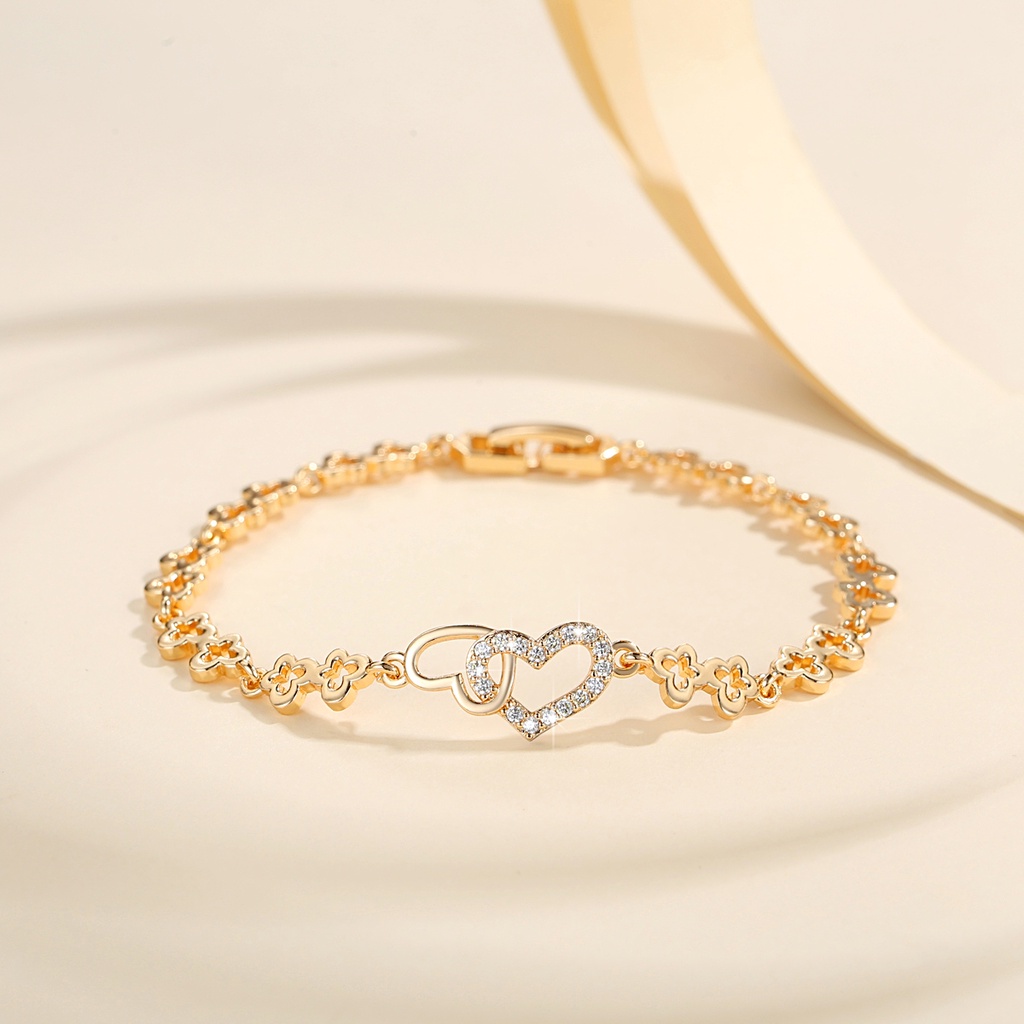Y899 【COD】Gelang Bentuk Hati Rantai Titanium Wanita Simple Design Aksesoris Gelang Korea