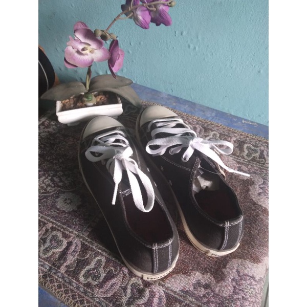 sepatu merk northstar