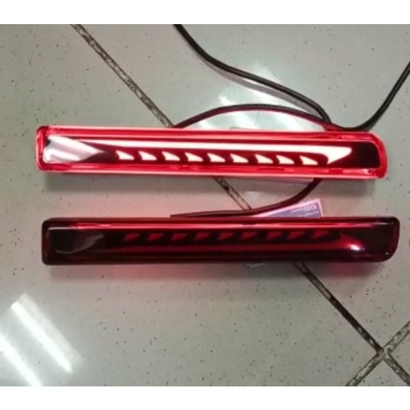 lampu reflektor bumper belakang Agya/Ayla 2018 on