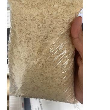 

Lagi Trend Beras Basmati 1kg Repack premium untuk kebuli, briyani, mandhi, kabsah U7Y***