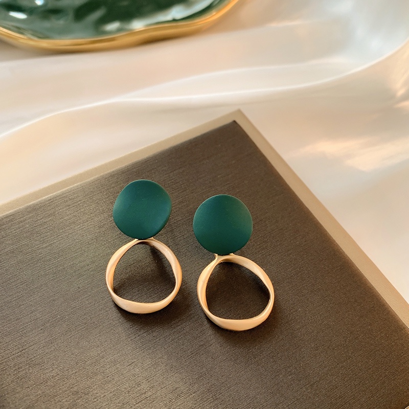 Musim Semi Anting Hijau Baru Earrings Muda Ins Cahaya Anting Temperamen Mewah Wanita