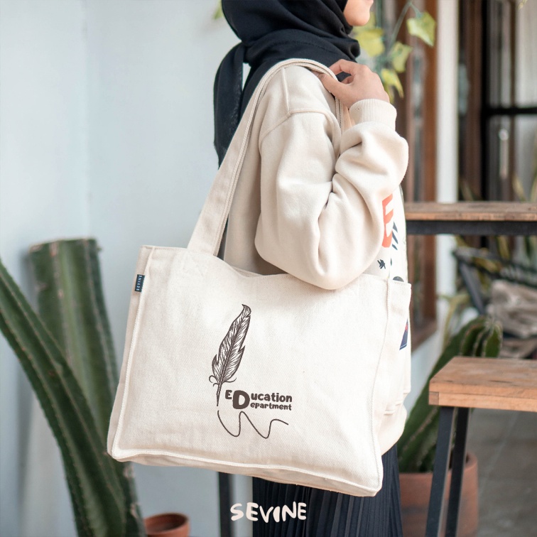 Sevine Totebag Kanvas Daisy Tas Wanita Tote Bag Kantong Laptop Kuliah Sekolah Kerja Quotes Aesthetic Jurusan Prodi Fakultas - LS