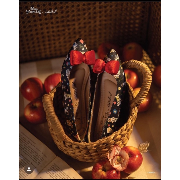 ittaherl snow white vol 2 heigh ho maxi pointy naval size 38 SHOES ONLY