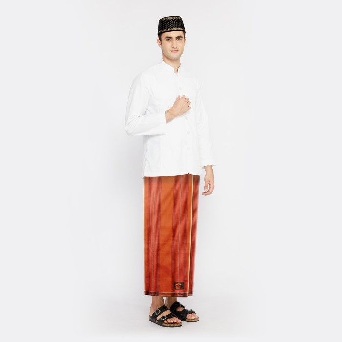 Sarung ATLAS Super 950 Original Coklat 01