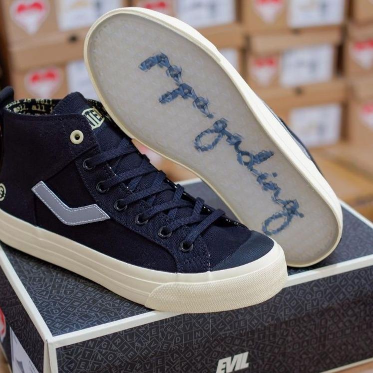 CBB.21De22ᵞ ◦ Ventela x Evil x Gading Marten Black 100% Original [ Ventela Original ].