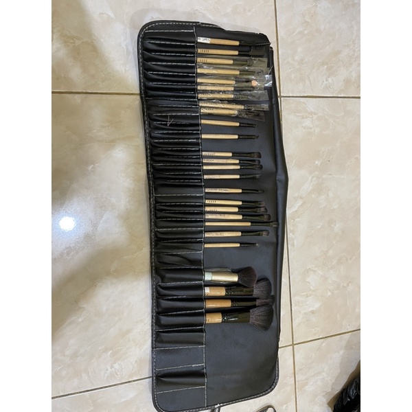 preloved set brush make up