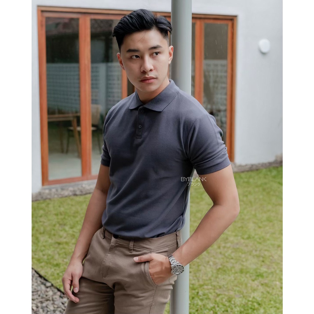 AKITA POLO SHIRT - Kaos Polo Pria in CHARCOAL (Abu Abu Tua)