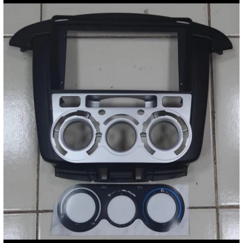 Frame head unit double din 9inch Innova 2012-2015