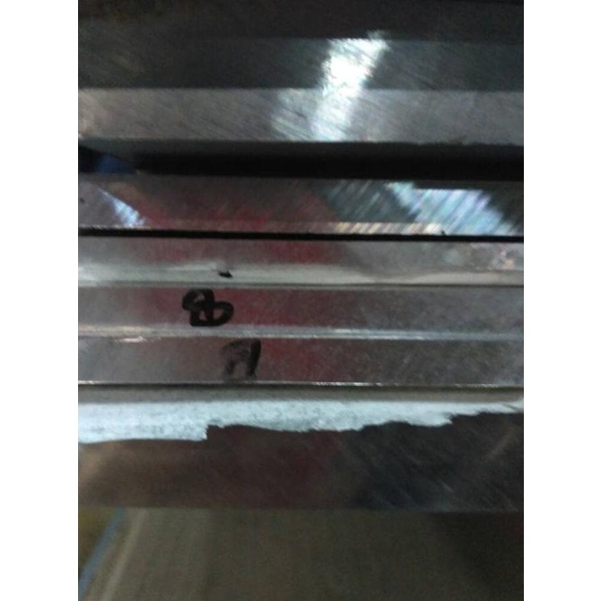 plat aluminium 8 x 370 x 370