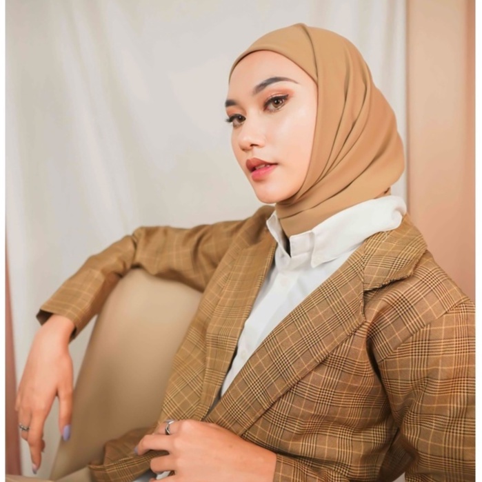 Hijab Segiempat inner by Vanesha Wear