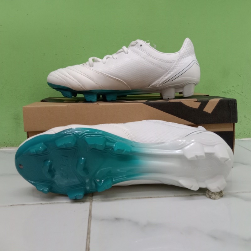SEPATU BOLA CALCI VALOR PRIME SC