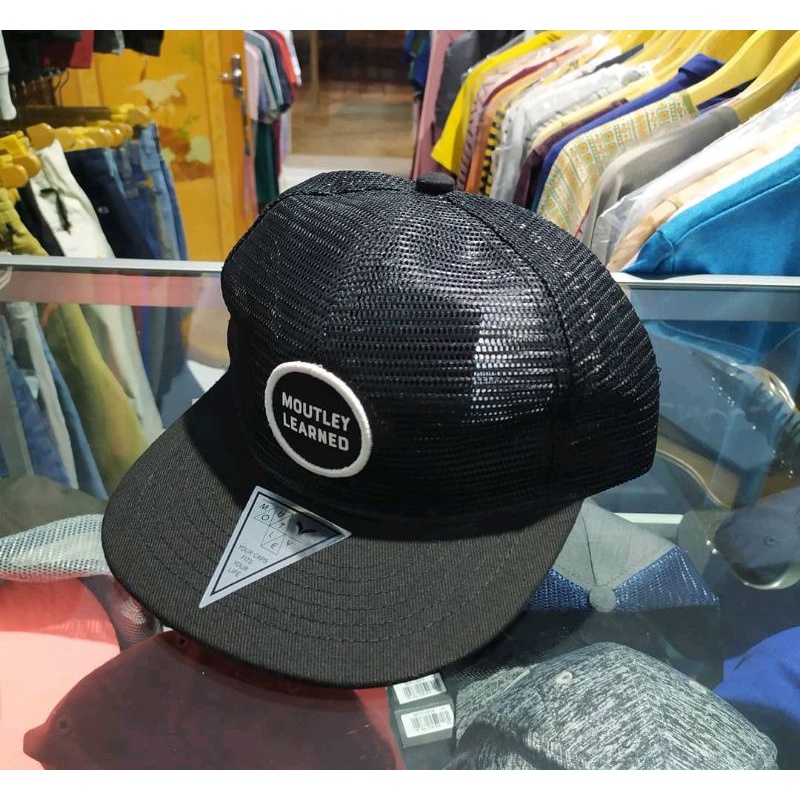 topi moutley original