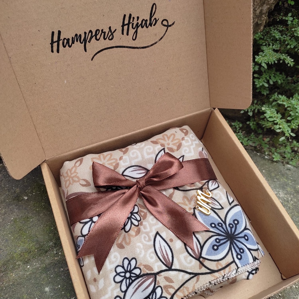 

[130X130] PAKET HAMPERS SINGLE UMAMA MOTIF SYARI HAMPERS JILBAB SYARI KADO SYARI KADO ULANG TAHUN JILBAB JUMBO