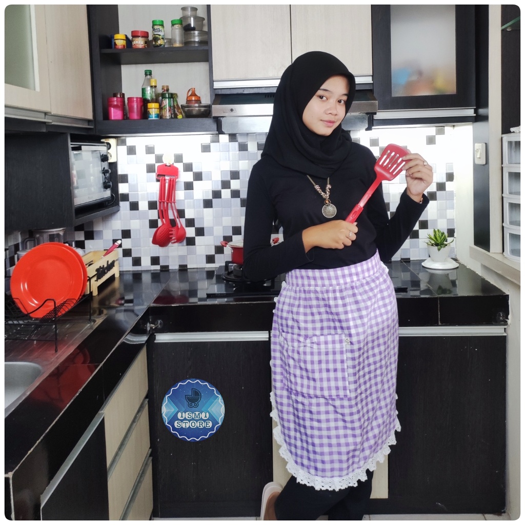 CELEMEK Masak Ala CINDERELLA / Apron LUCU KELILING RENDA Motif Kotak Gingham by Ismi Store (A5)