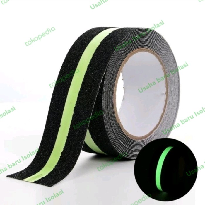 

SAFETY WALLK ANTI SELIP TANGA STIKER GLOW INTHE DACK SIZE 2IN5M