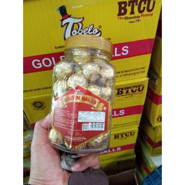 

COKLAT TOBELO GOLDEN BALLS PER BOX ISI 6 TOPLES/CEMILAN COKLAT WAFER