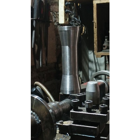 homestir/komstir frame chopper bobber