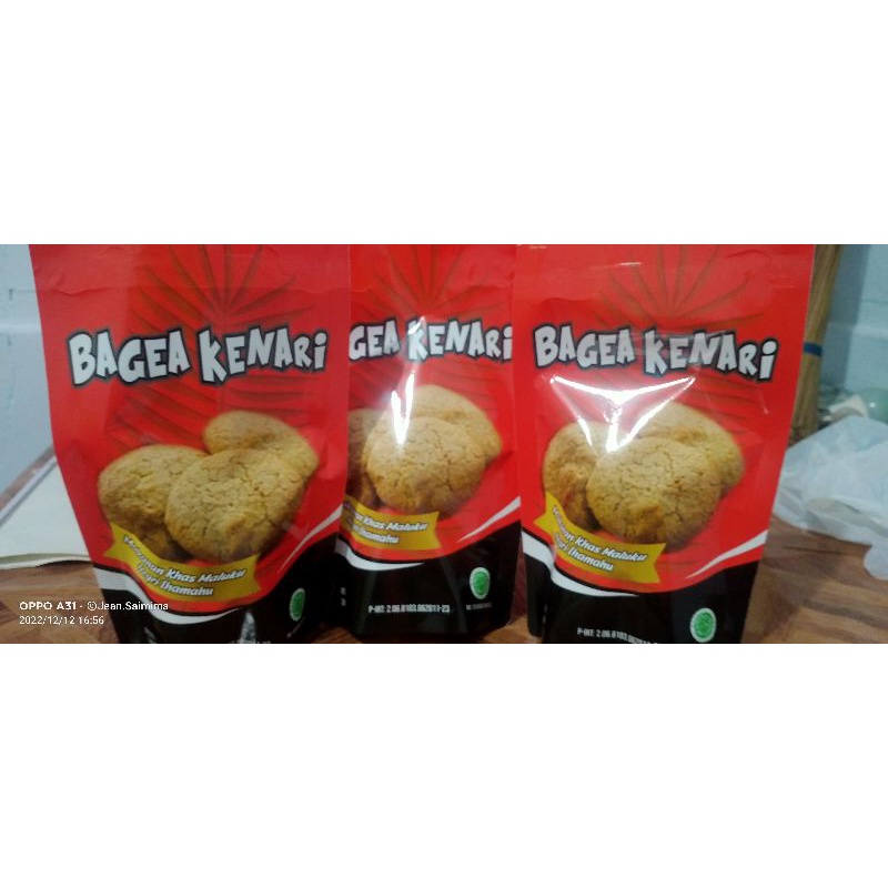 

bagea kenari/bagea kelapa/bagea bawang/