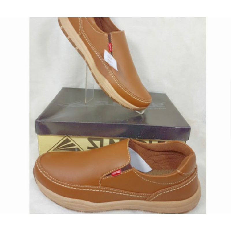 Sepatu laki laki suntour