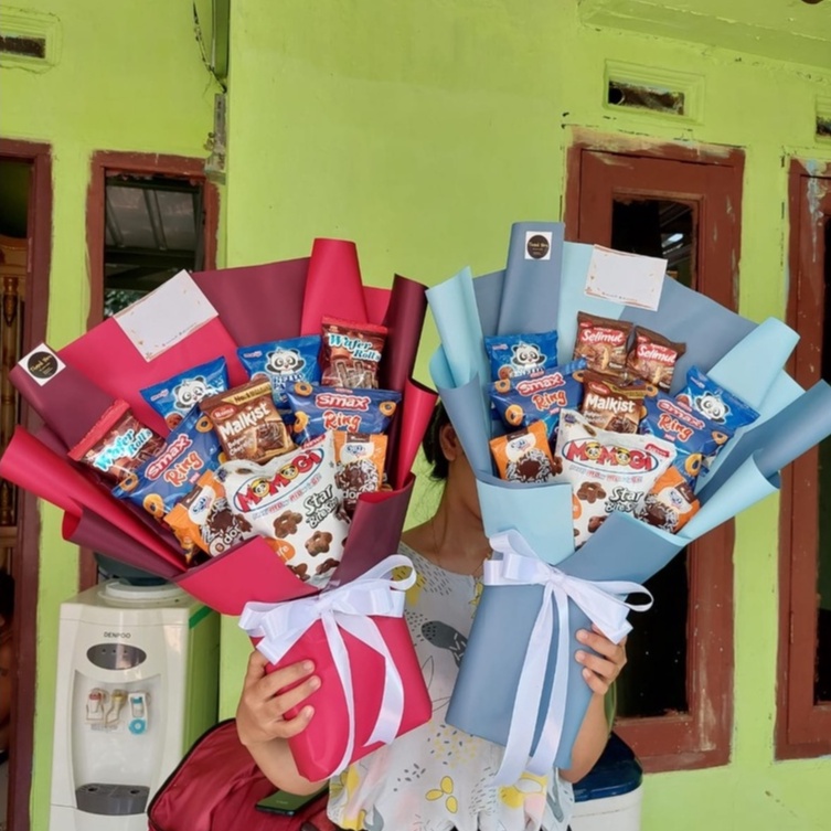 

Bouquet snack untuk hadian wisuda/ulang tahun/anniversarry
