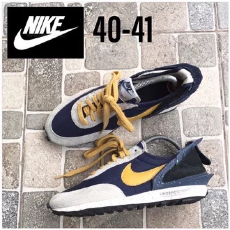 Sneakers Nike // Sepatu Ori Pria BEKAS